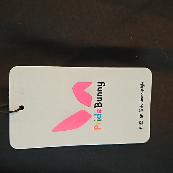 NWT Pride Bunny rainbow roll up black chino. Size 40. - Picture 6 of 12